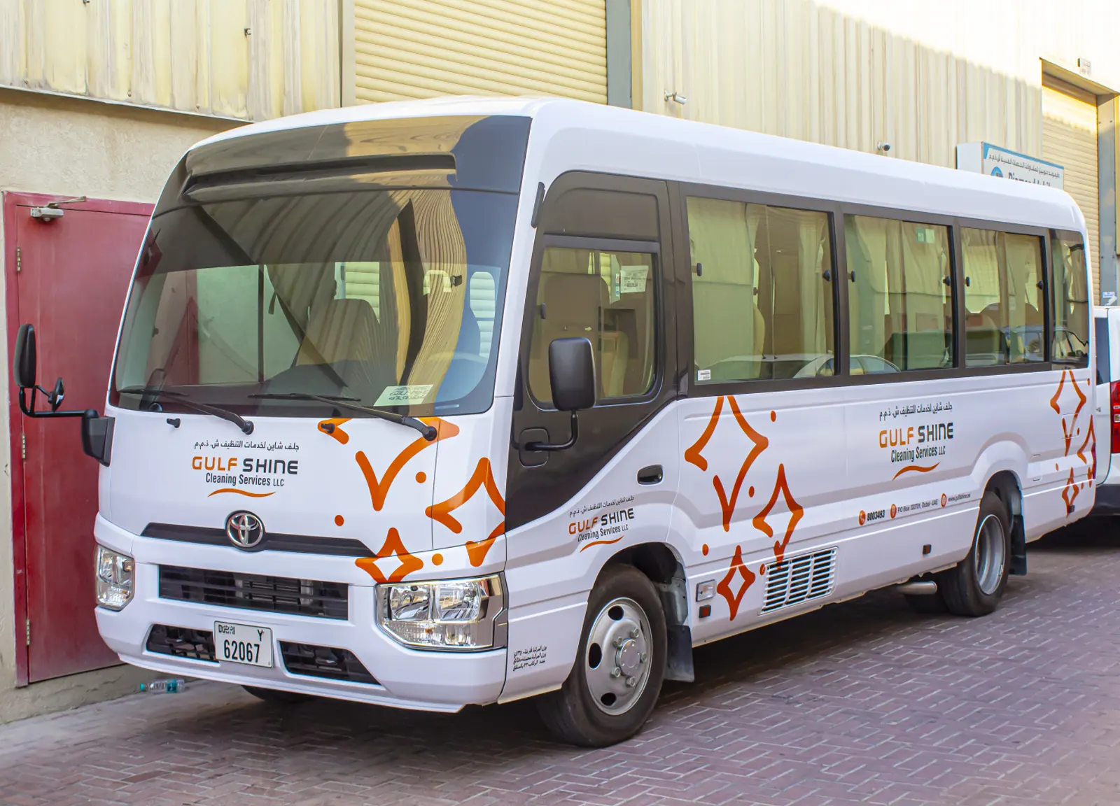 auto wrap  or vehicle branding