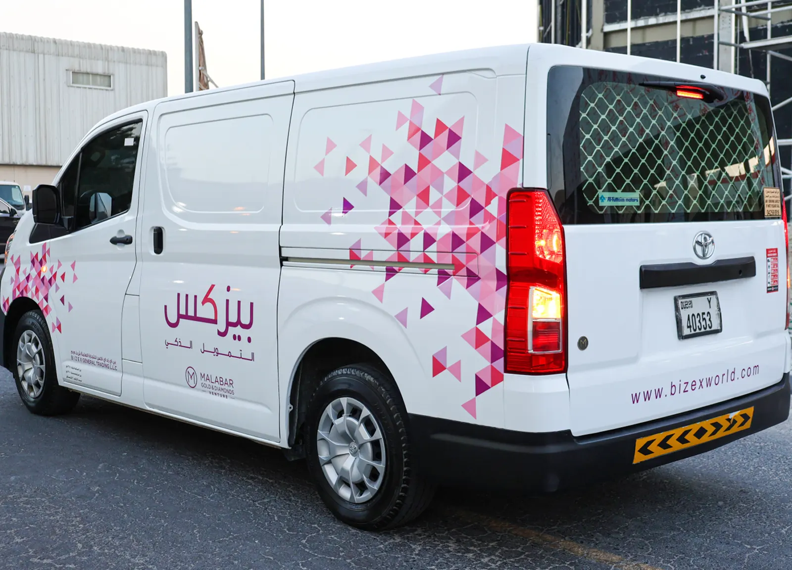 vehicle graphics or  vehicle branding dubai