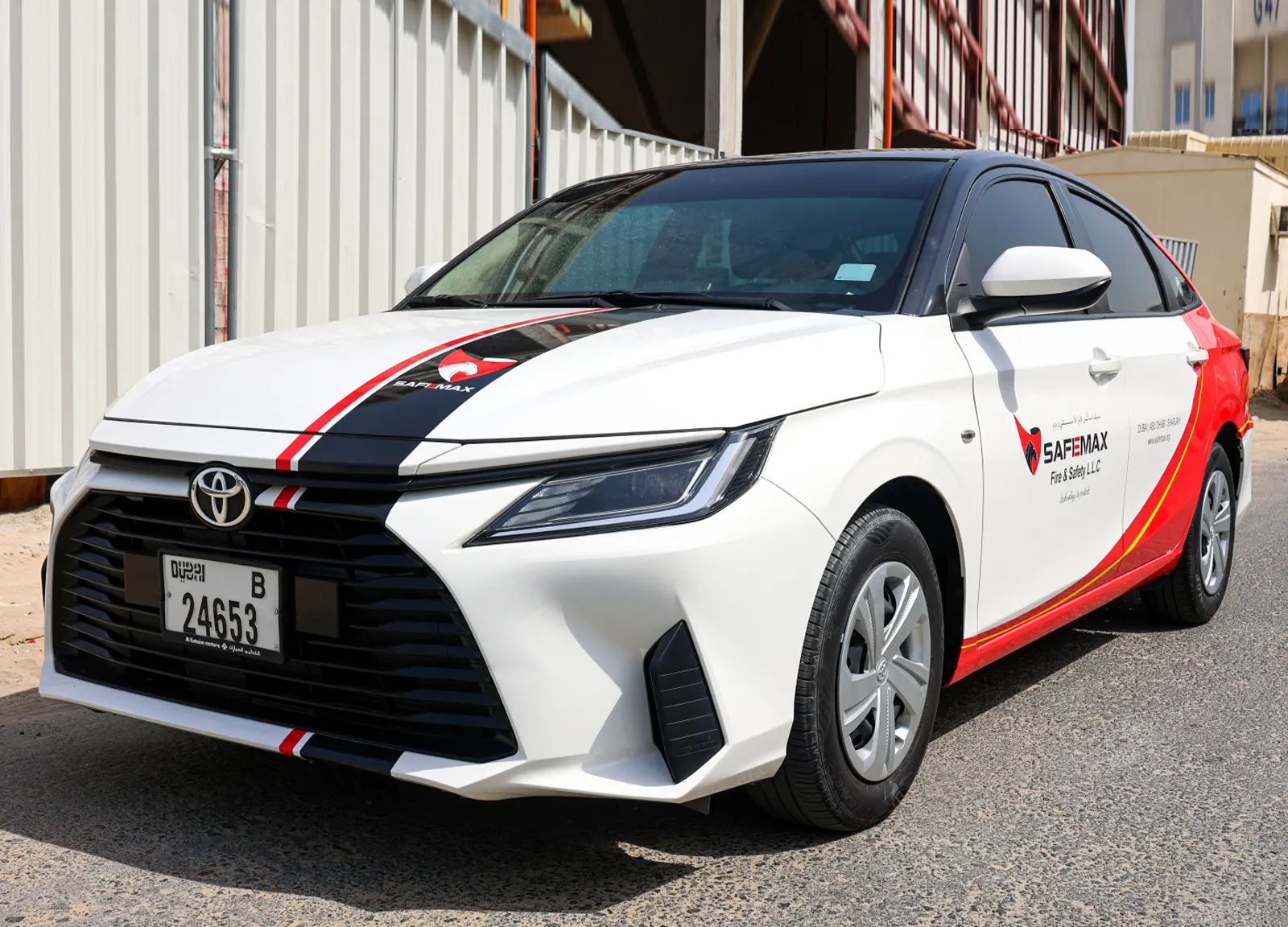 vehicle graphics, vehicle branding dubai