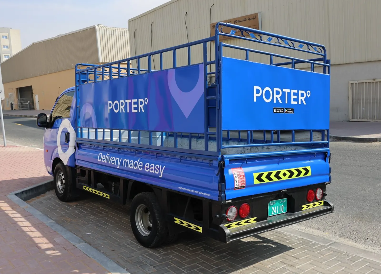 truck branding dubai
